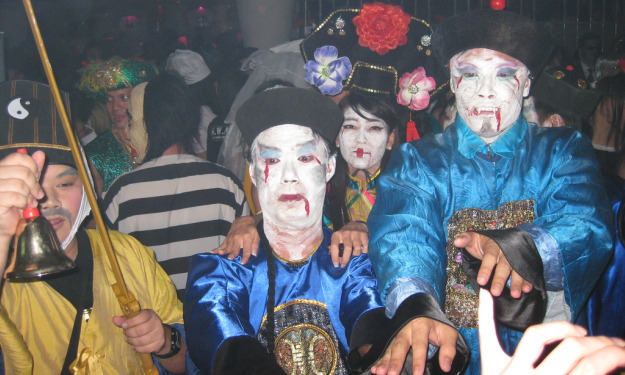 采访前中国吸血鬼